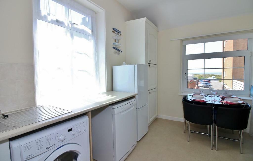 The Coach House Apartment Lytham St Annes Exteriör bild
